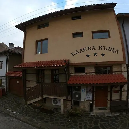 Kadeva House - Pajoko