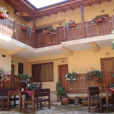 Kadeva House - Pajoko 3* Bansko